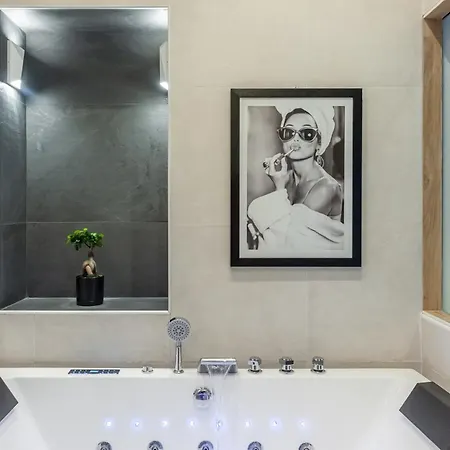 Relais Incantesimo Gracchi ゲストハウス 4*