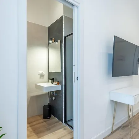 Relais Incantesimo Gracchi בית הארחה 4*